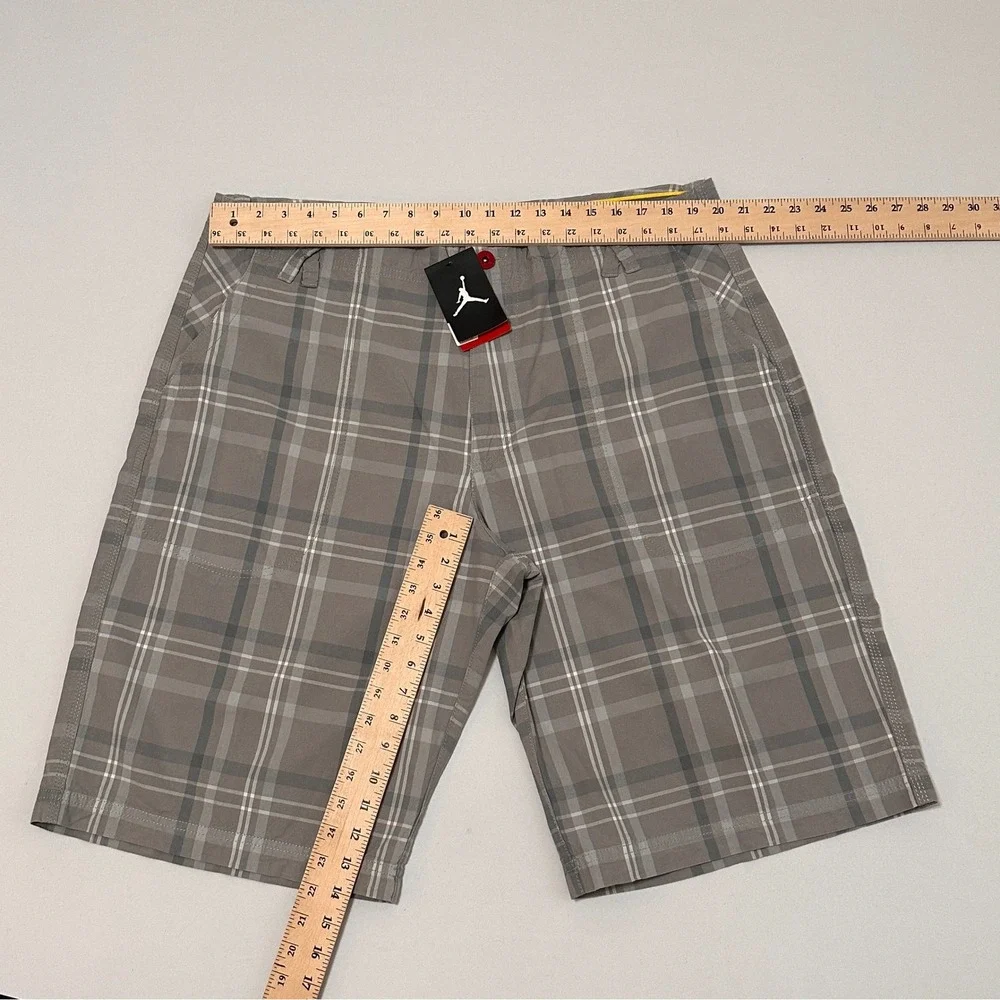 Jordan Jumpman Mens Plaid Cargo Shorts Grey White Size 40 465021-095 NEW